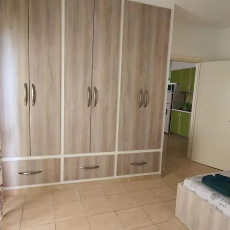 Viva Golem 4 * Durres